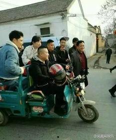 网红爆料三轮车视频播放,引发网友热议！  第2张