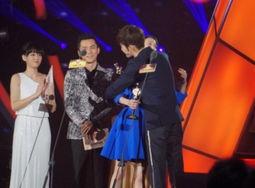 娱乐博主的爆料真假  第2张